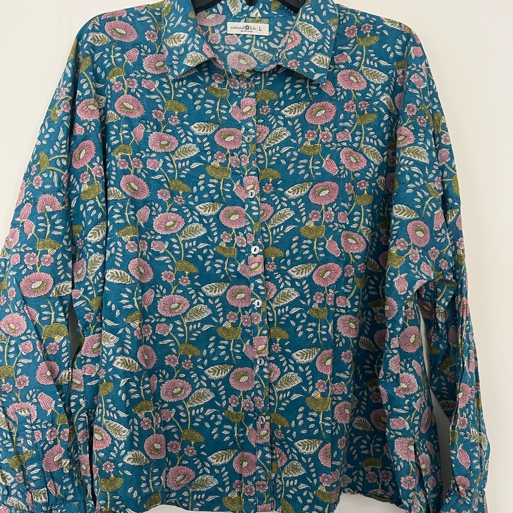 Natural Life Floral Button Front Shirt Women’s Large Blue Pink Long Sleeve Boho